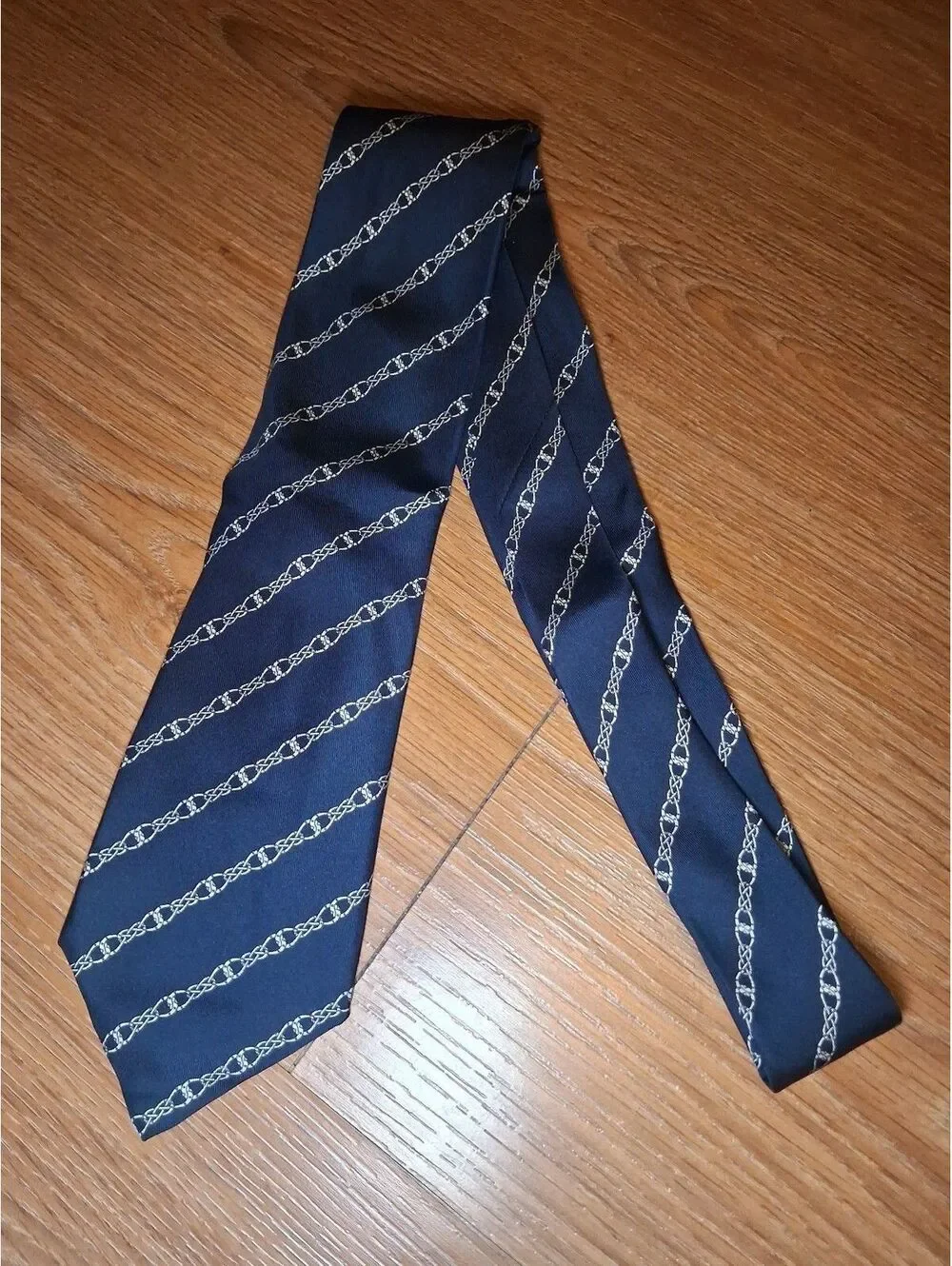 VINTAGE Hermes Silk Tie Navy Horse Chain Links Equestrian